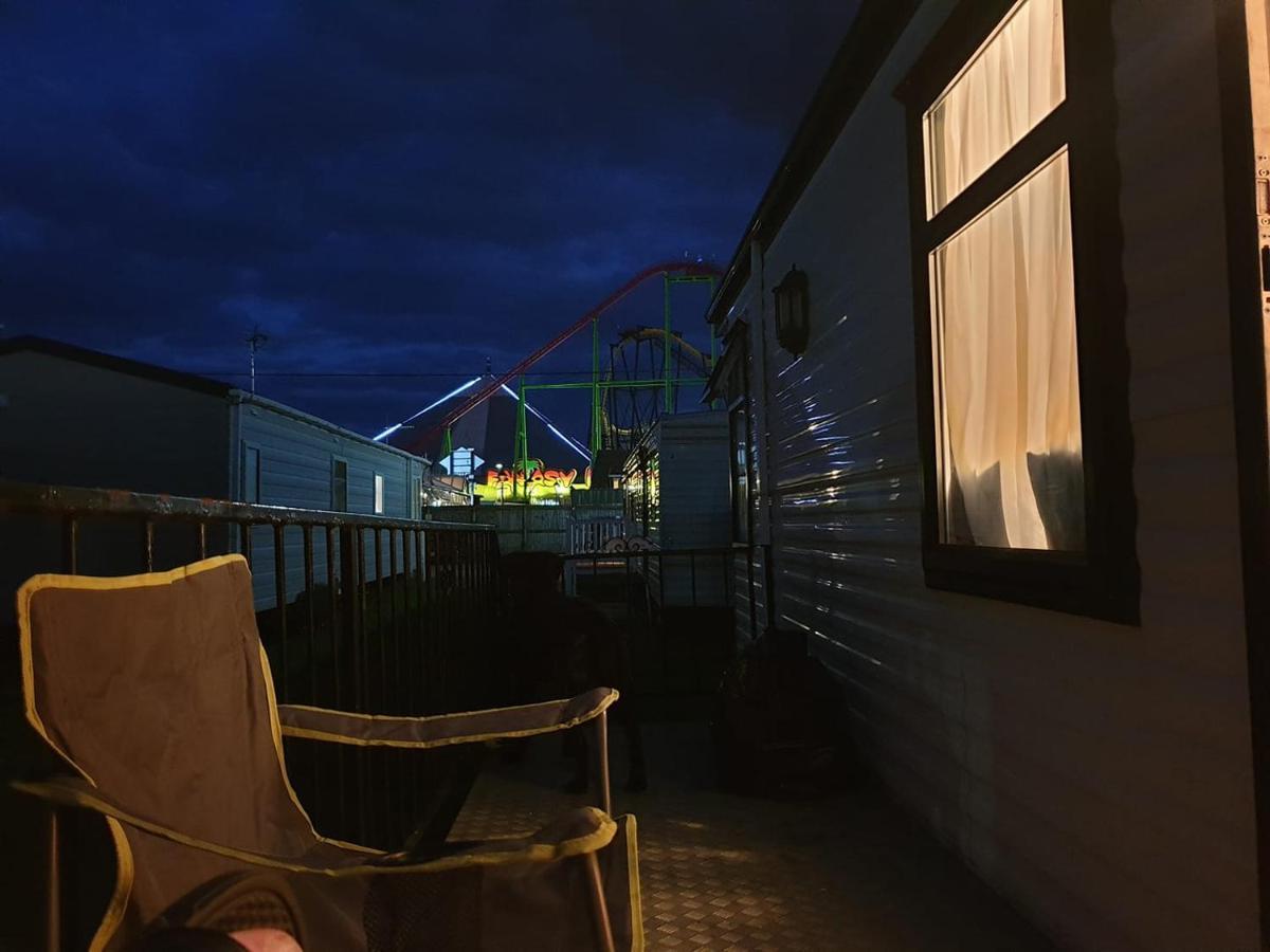 Fantasy Lodge Sunnymede Ingoldmells Exterior photo